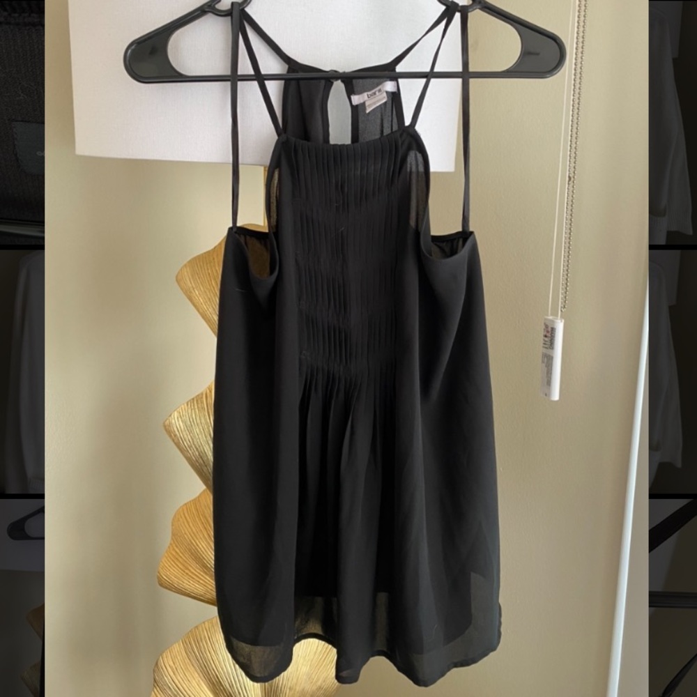 Halter pleated blouse
